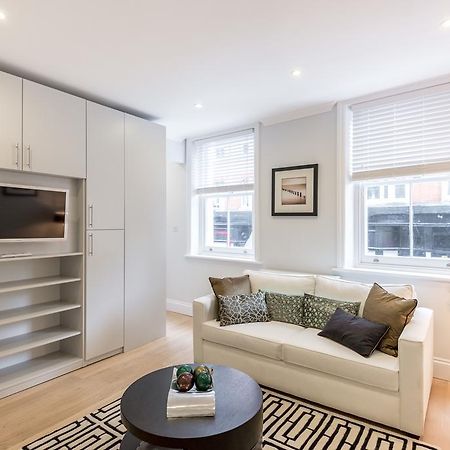 High Street Kensington Apartment ロンドン 部屋 写真